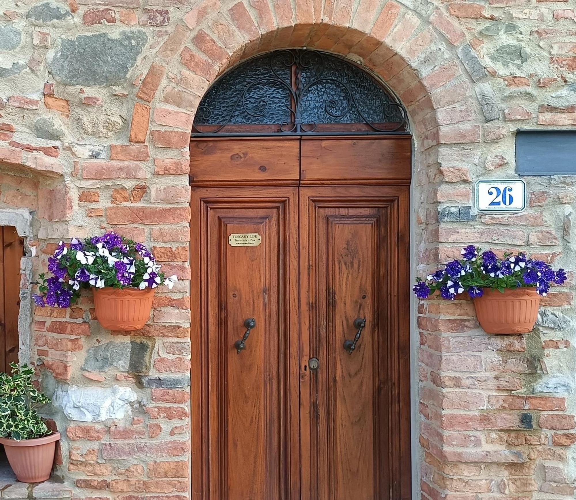 Tuscany Life Terricciola Exteriör bild